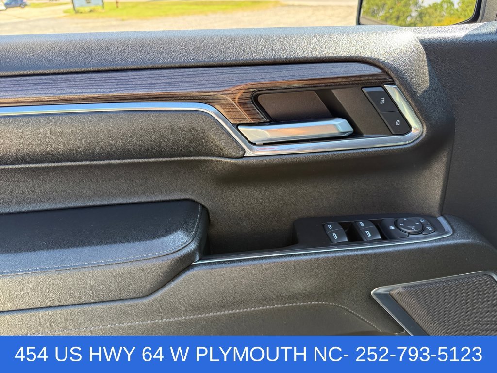 Used 2024 Chevrolet Silverado 1500 LT AWD/4WD image 21