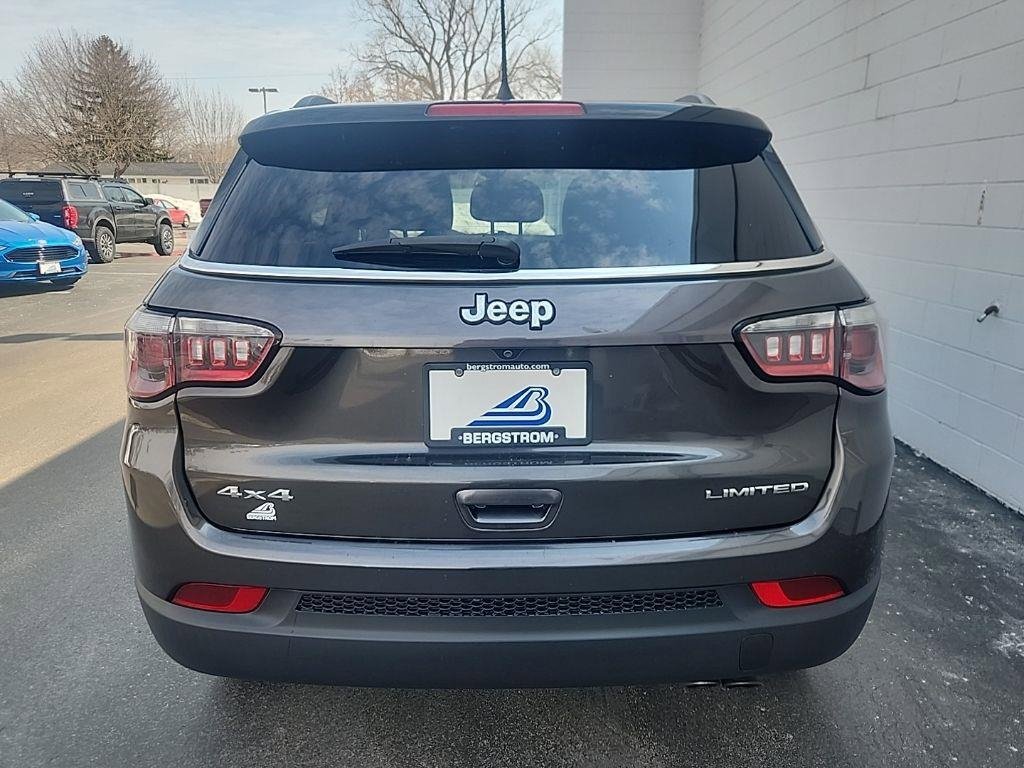 Used 2018 Jeep Compass Limited image 7