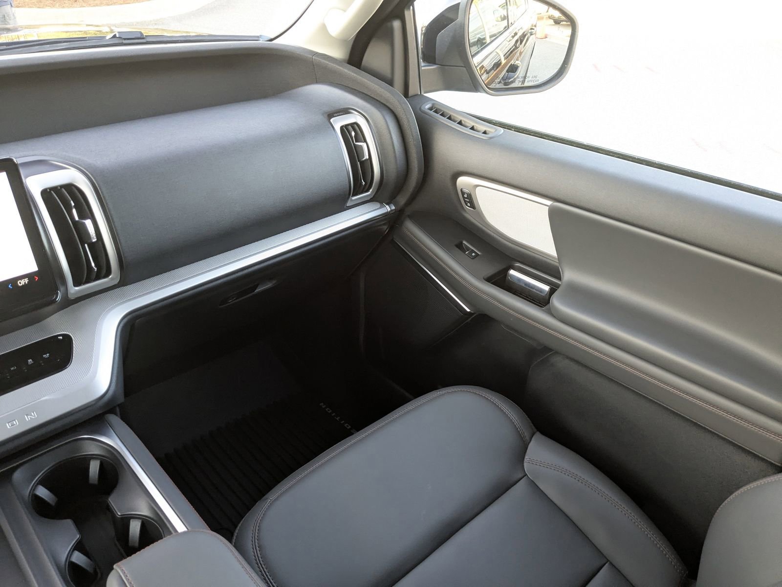 Certified 2025 Ford Expedition Max Active image 20