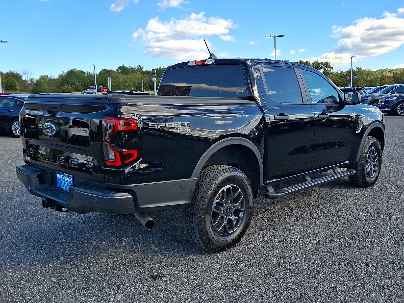 Certified 2025 Ford Ranger XLT w/ Trailer Tow Package AWD/4WD image 7