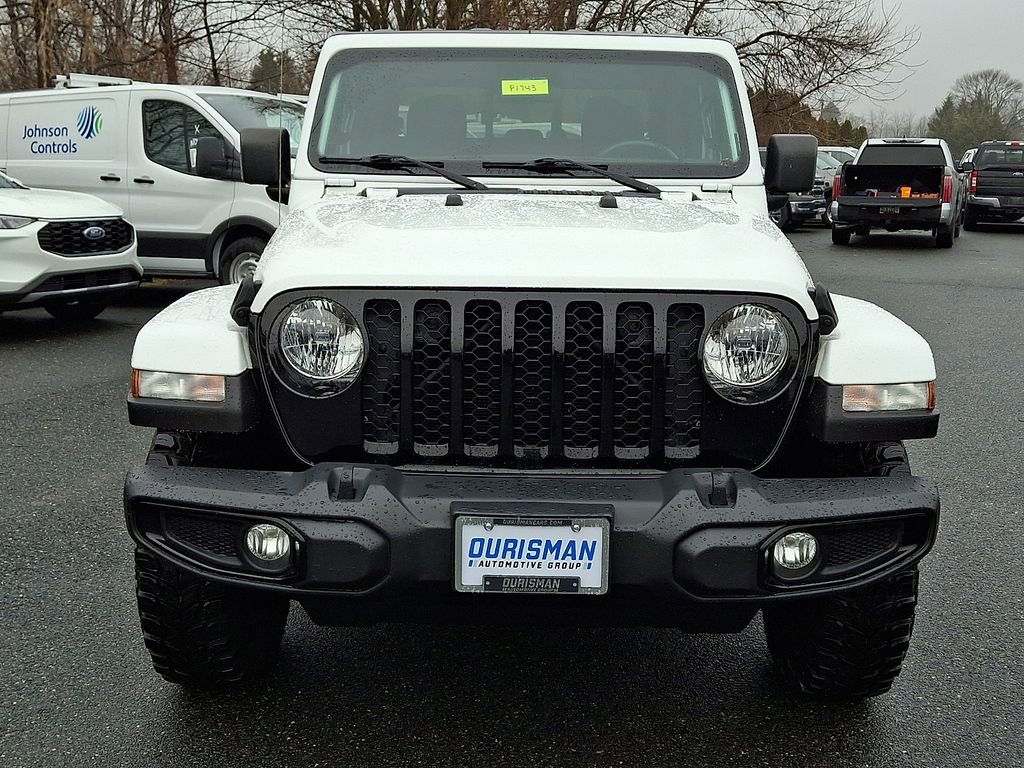 Used 2021 Jeep Gladiator Sport image 2