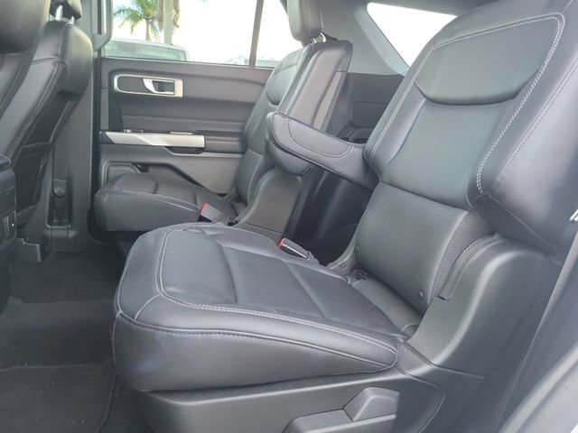 Certified 2023 Ford Explorer XLT w/ Equipment Group 202A RWD image 13