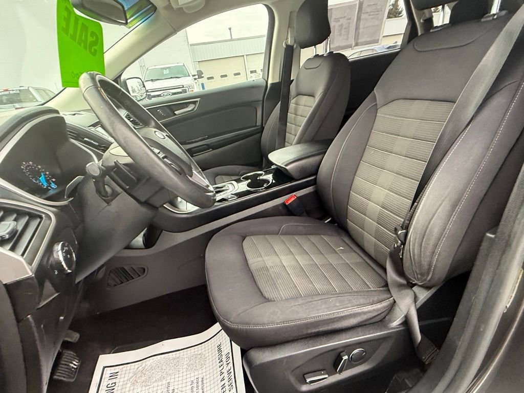Certified 2017 Ford Edge SEL image 17