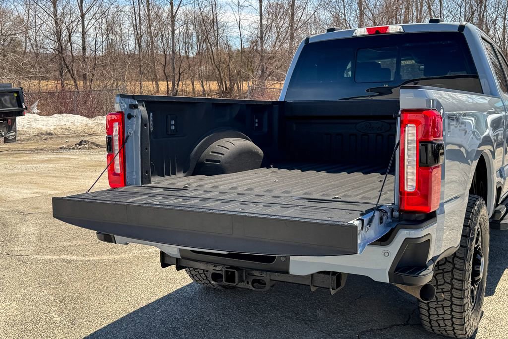 Certified 2024 Ford F250 Lariat w/ Black Appearance Package image 25