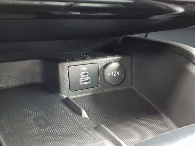 Certified 2024 Ford Escape Platinum AWD/4WD image 20