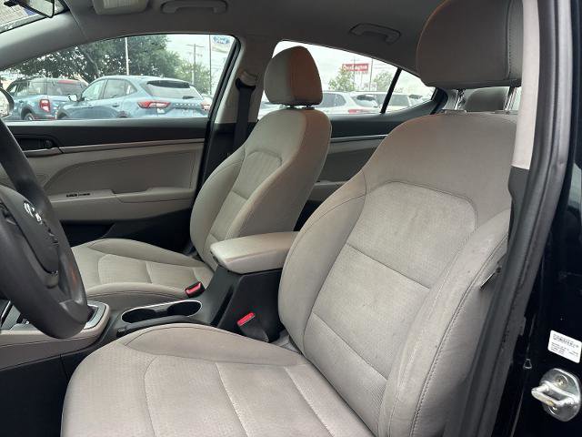 Used 2017 Hyundai Elantra SE FWD image 13