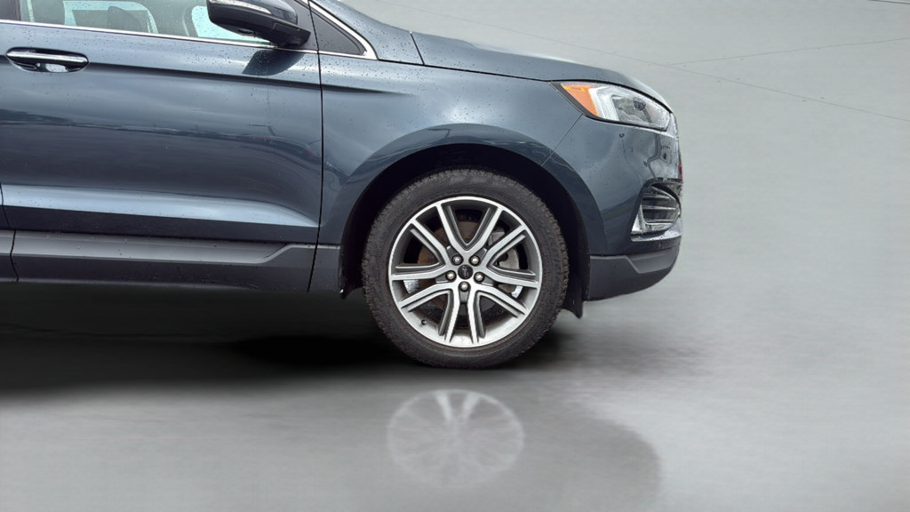 Certified 2024 Ford Edge Titanium w/ Equipment Group 301A AWD/4WD image 33