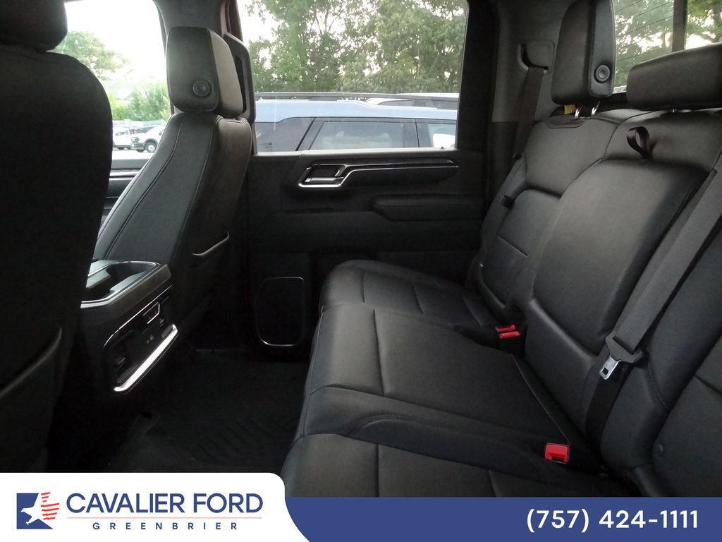 Used 2024 Chevrolet Silverado 2500 LTZ w/ LTZ Convenience Package AWD/4WD image 10