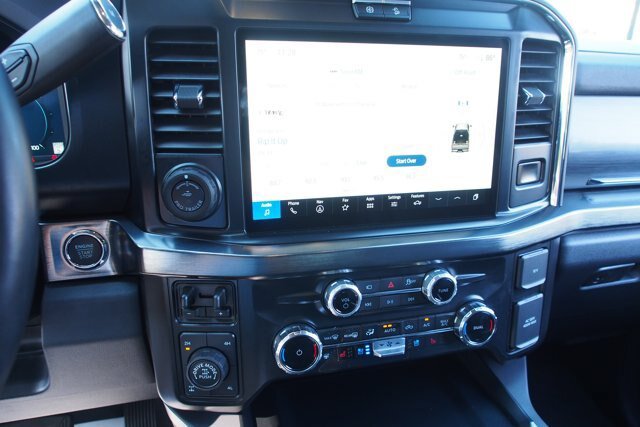 Certified 2025 Ford F350 Lariat w/ Lariat Ultimate Package AWD/4WD image 24