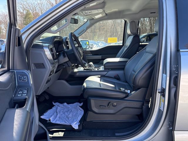 Certified 2025 Ford F150 Lariat w/ Equipment Group 501A Mid image 32