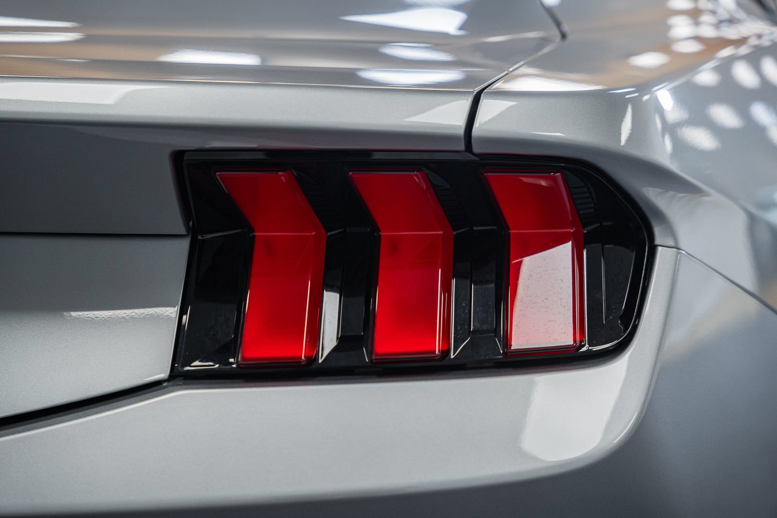Certified 2024 Ford Mustang GT Premium RWD image 7