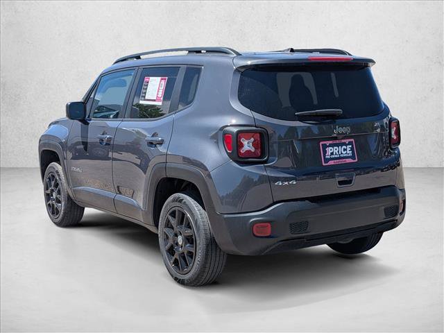 Used 2023 Jeep Renegade Latitude w/ Premium Group AWD/4WD image 8