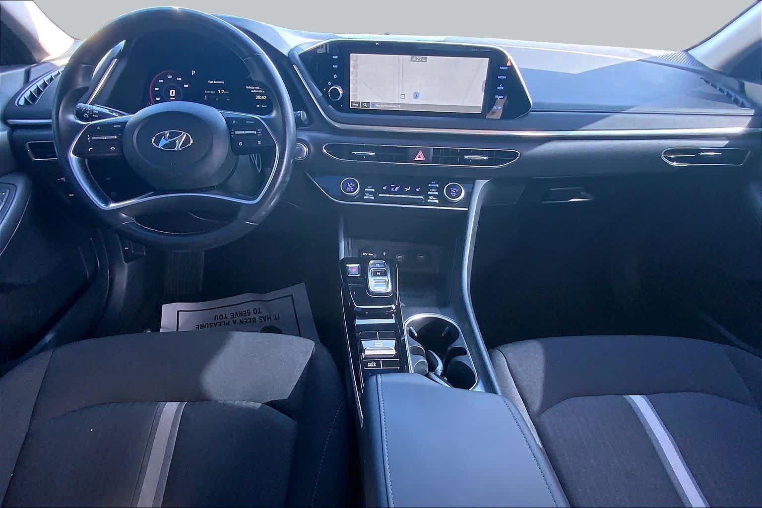 Used 2023 Hyundai Sonata SEL w/ Convenience Package FWD image 15