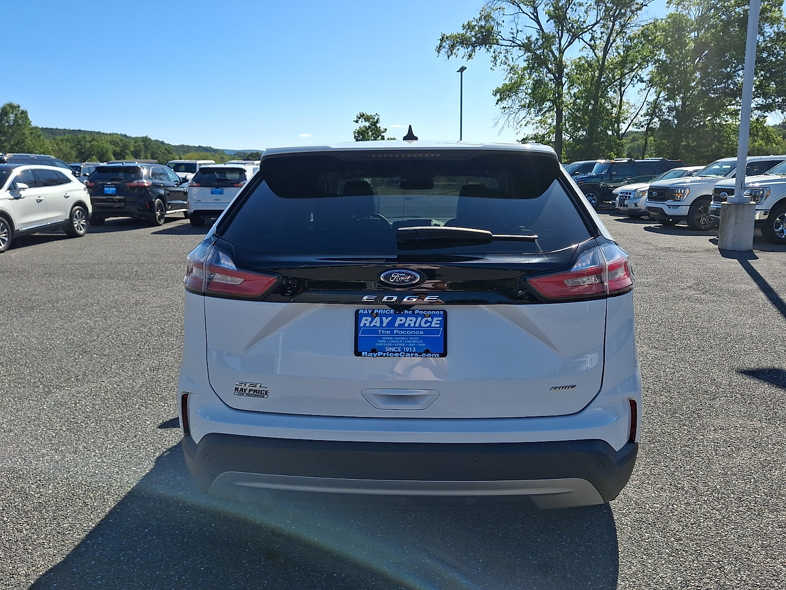 Certified 2024 Ford Edge SEL w/ Convenience Package AWD/4WD image 6