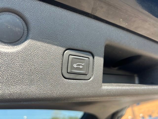 Used 2019 Chevrolet Equinox Premier AWD/4WD image 23
