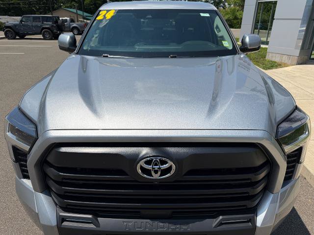 Used 2024 Toyota Tundra SR5 w/ SR5 Premium Package AWD/4WD image 5