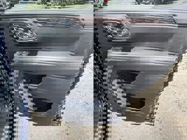 Used 2024 Chevrolet Tahoe Z71 w/ Z71 Off-Road Package image 34