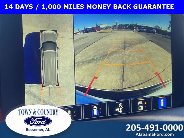 Used 2024 Chevrolet Suburban Z71 w/ Luxury Package image 20