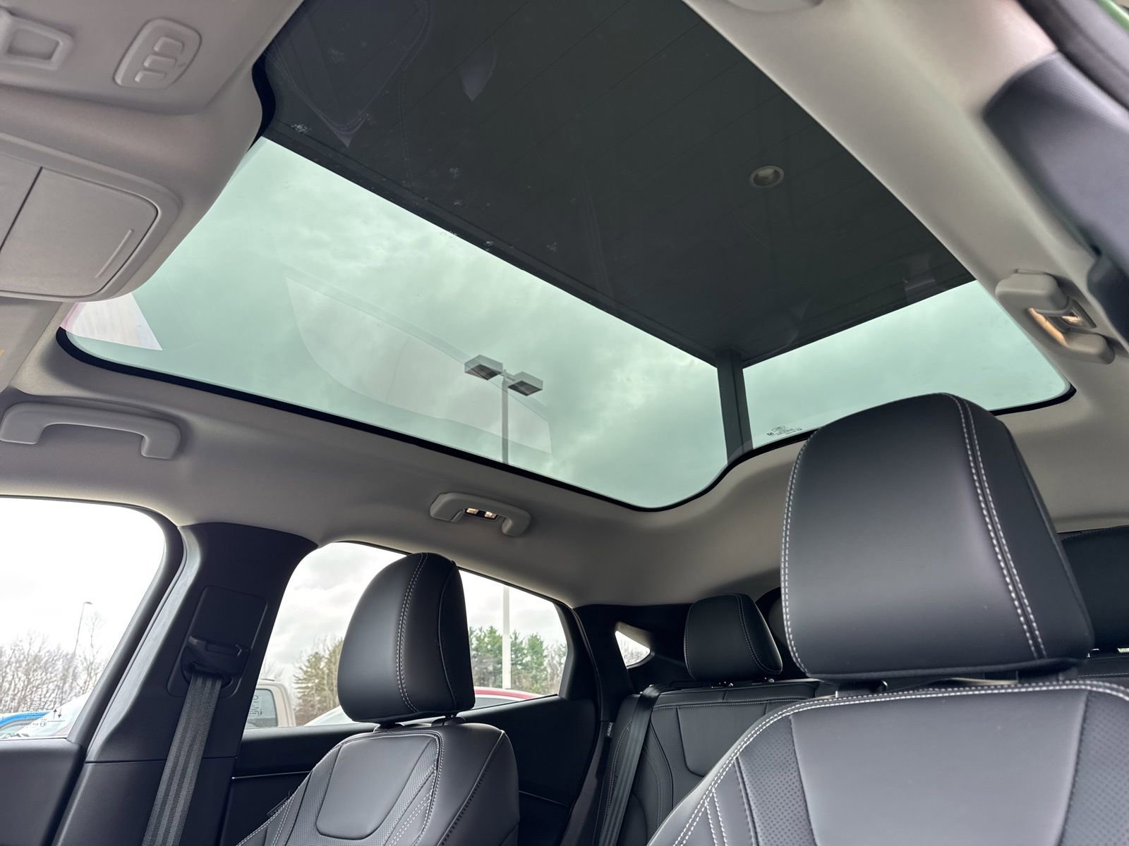 Certified 2025 Ford Mustang Mach-E Premium image 35