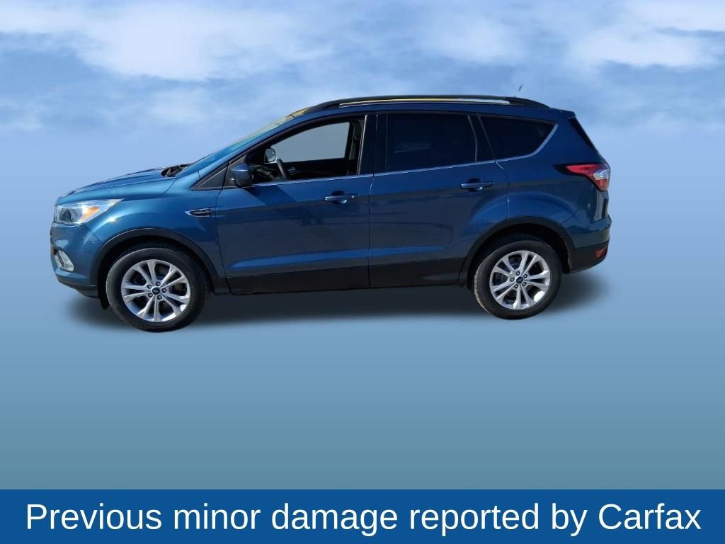 Certified 2018 Ford Escape SE image 2