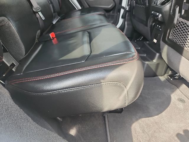 Used 2022 Jeep Wrangler Unlimited Rubicon w/ Cold Weather Group image 29