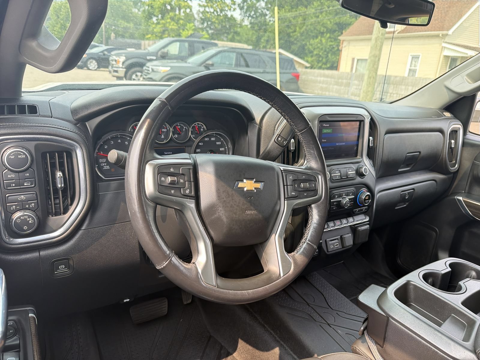 Used 2020 Chevrolet Silverado 1500 LT w/ All-Star Edition AWD/4WD image 16