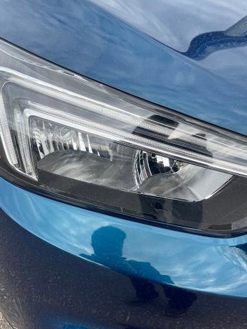 Used 2019 Buick Encore Sport Touring AWD/4WD image 4