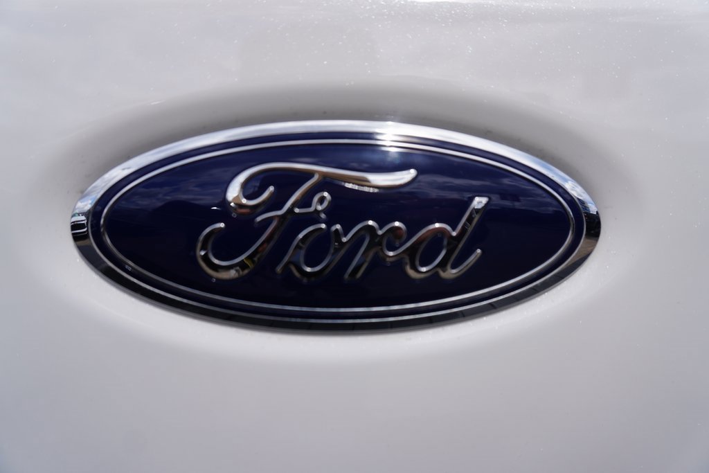 Certified 2025 Ford F250 King Ranch w/ Chrome Package image 32