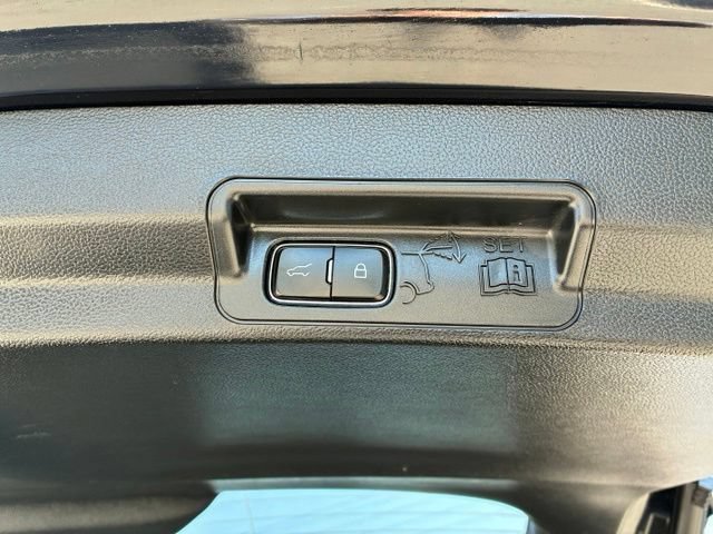 Certified 2023 Ford Explorer XLT w/ Equipment Group 202A AWD/4WD image 12
