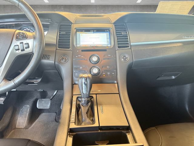 Certified 2017 Ford Taurus SEL w/ Equipment Group 201A FWD image 4