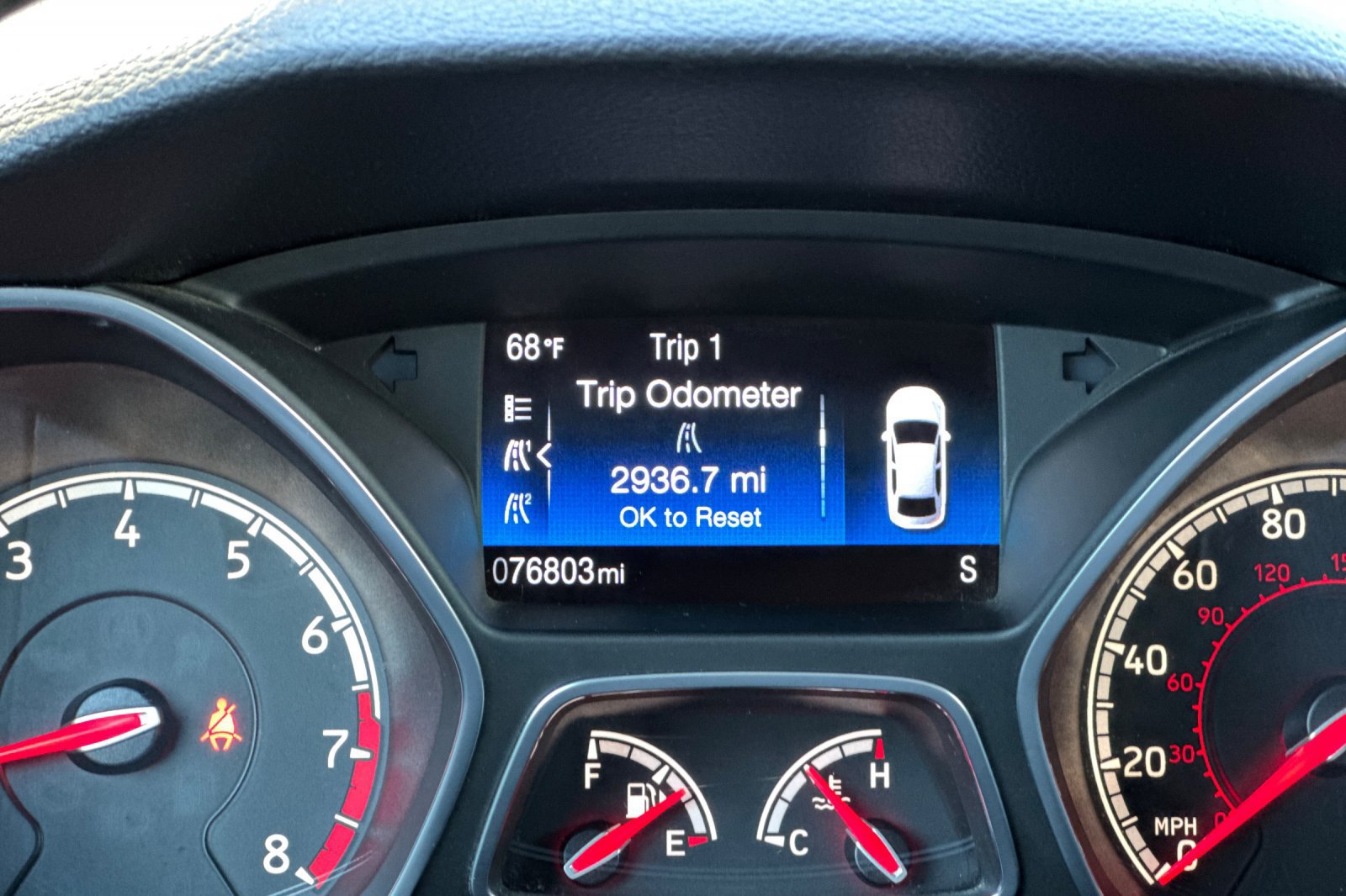Certified 2017 Ford Focus ST w/ Equipment Group 401A FWD image 26