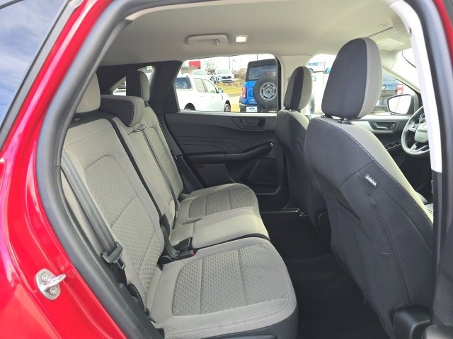 Certified 2022 Ford Escape SE w/ SE Sport Appearance Package image 17