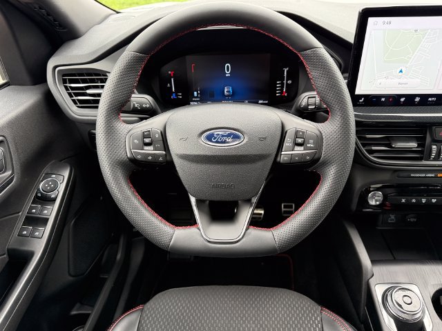 Certified 2023 Ford Escape ST-Line w/ Tech Pack #1 AWD/4WD image 27