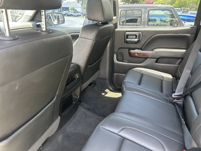 Used 2018 GMC Sierra 1500 SLT w/ SLT Premium Package AWD/4WD image 23