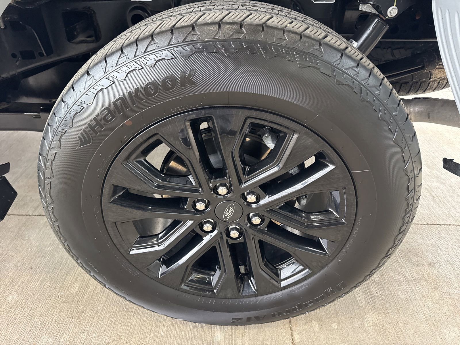 Certified 2025 Ford F150 Lariat w/ Equipment Group 501A Mid AWD/4WD image 22