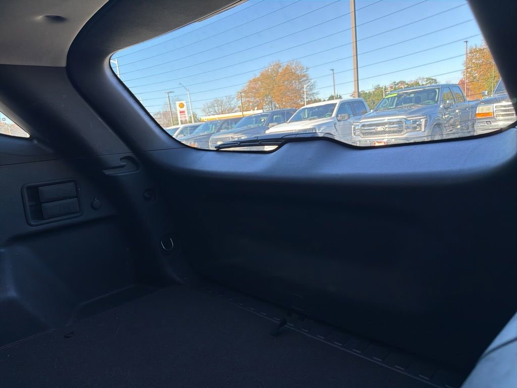 Used 2023 Chevrolet Equinox LT image 31