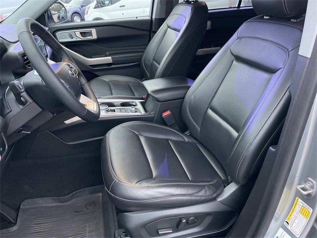 Certified 2023 Ford Explorer XLT w/ Equipment Group 202A image 26