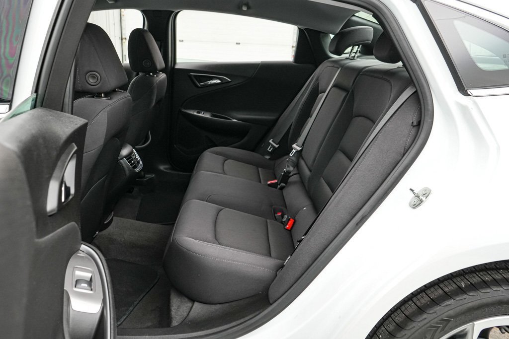 Used 2024 Chevrolet Malibu LT image 18