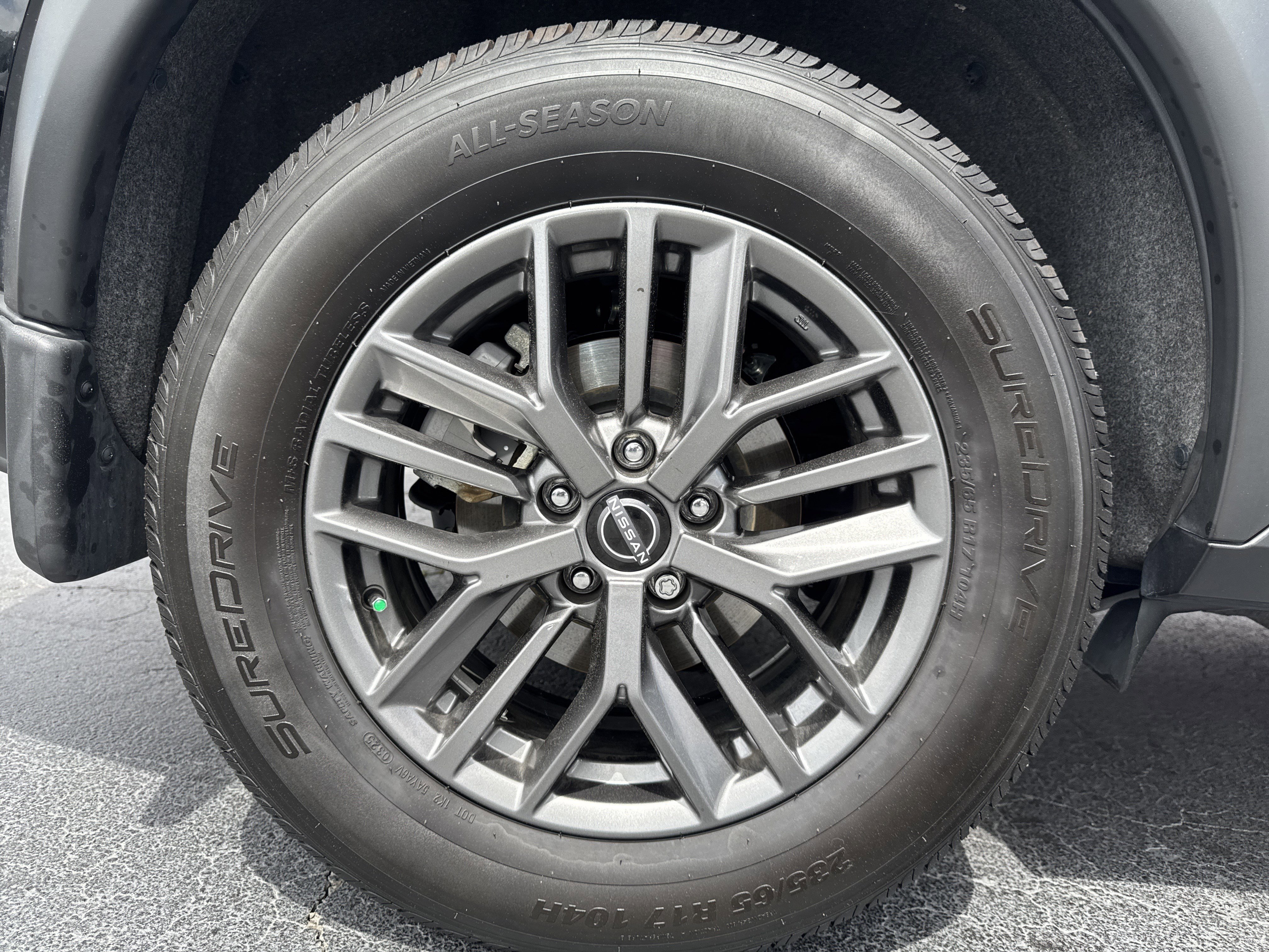 Used 2023 Nissan Rogue S FWD image 18