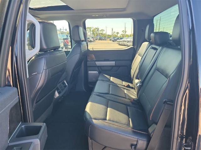 Certified 2025 Ford F250 Lariat w/ Black Appearance Package image 10