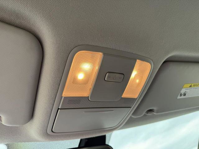 Used 2025 Kia Soul LX w/ LX Technology Package FWD image 24