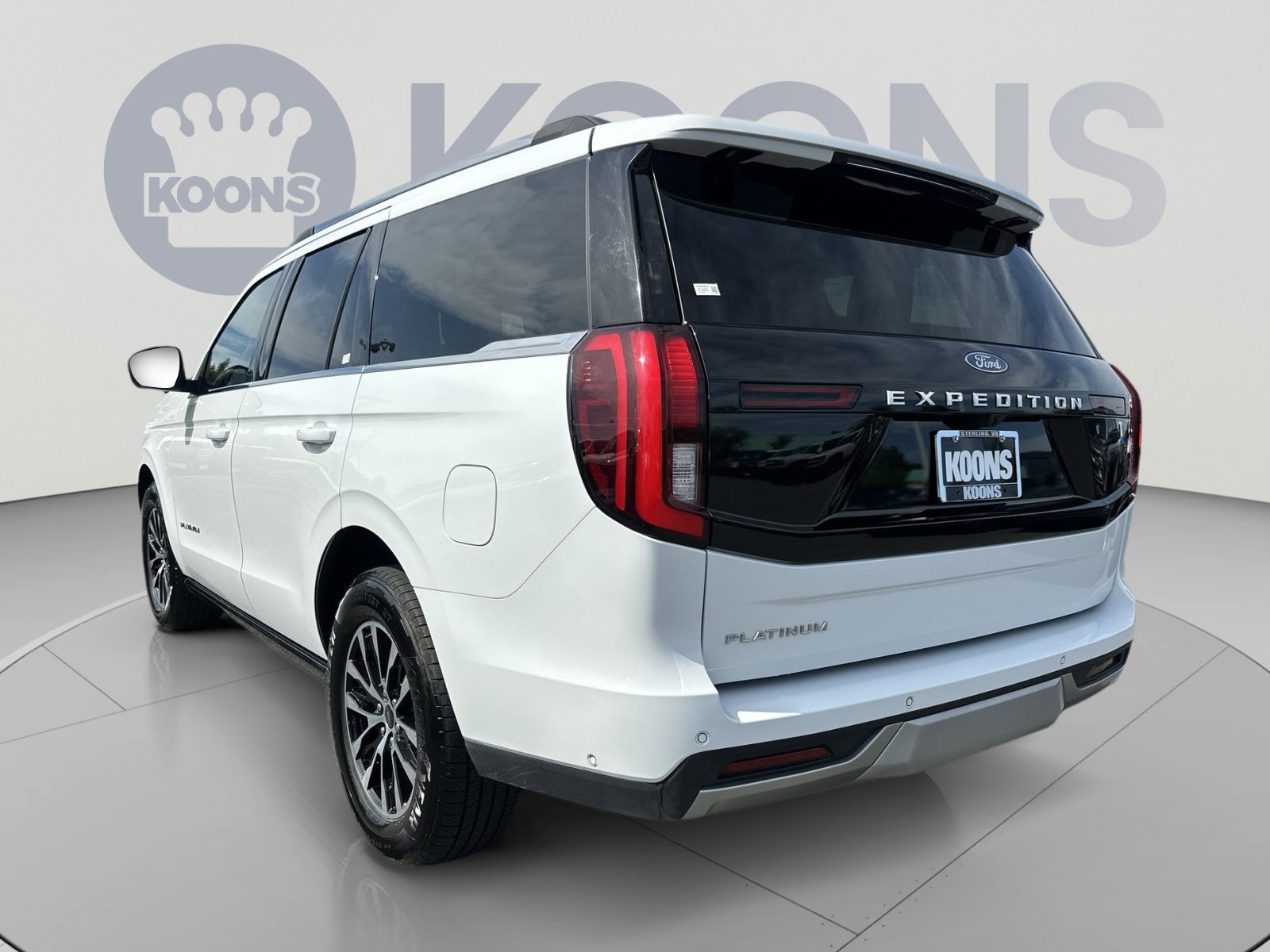 Certified 2025 Ford Expedition Platinum AWD/4WD image 8