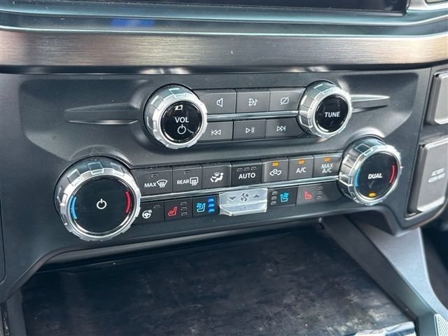 Certified 2023 Ford F250 Lariat w/ Sport Appearance Package AWD/4WD image 27
