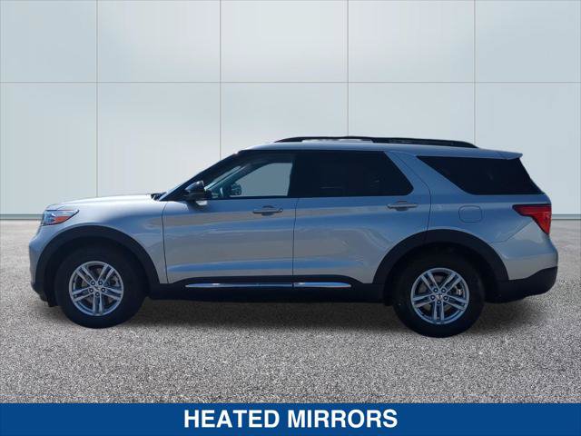 Certified 2023 Ford Explorer XLT w/ Equipment Group 202A RWD image 2
