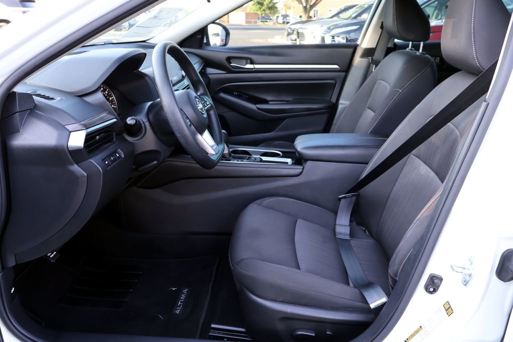 Used 2023 Nissan Altima 2.5 SV FWD image 26