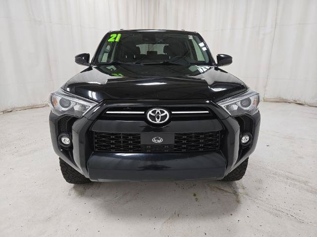 Used 2021 Toyota 4Runner SR5 AWD/4WD image 10
