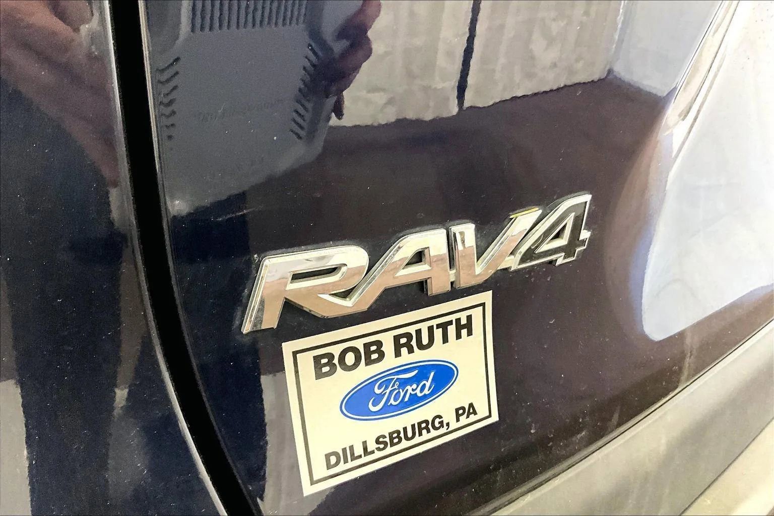 Used 2019 Toyota RAV4 XLE w/ All Weather Liner Package image 13