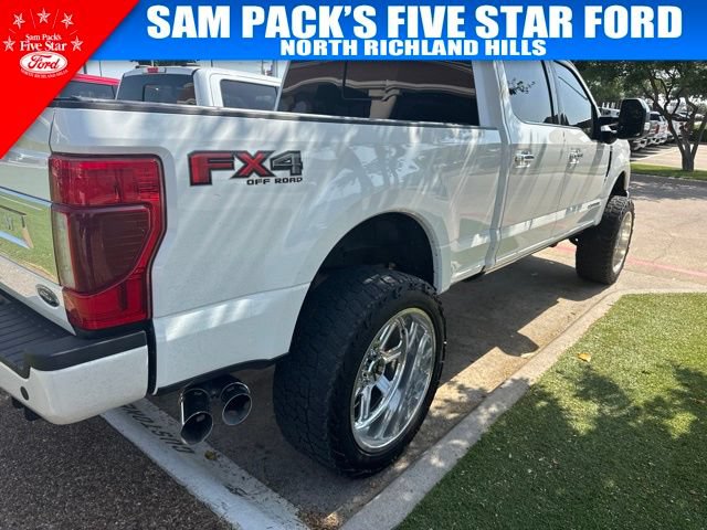Certified 2022 Ford F250 Platinum w/ FX4 Off-Road Package AWD/4WD image 6