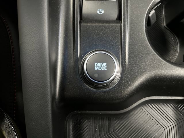 Certified 2025 Ford Explorer ST-Line image 29