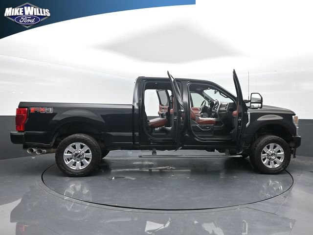 Certified 2022 Ford F250 Platinum w/ FX4 Off-Road Package AWD/4WD image 27